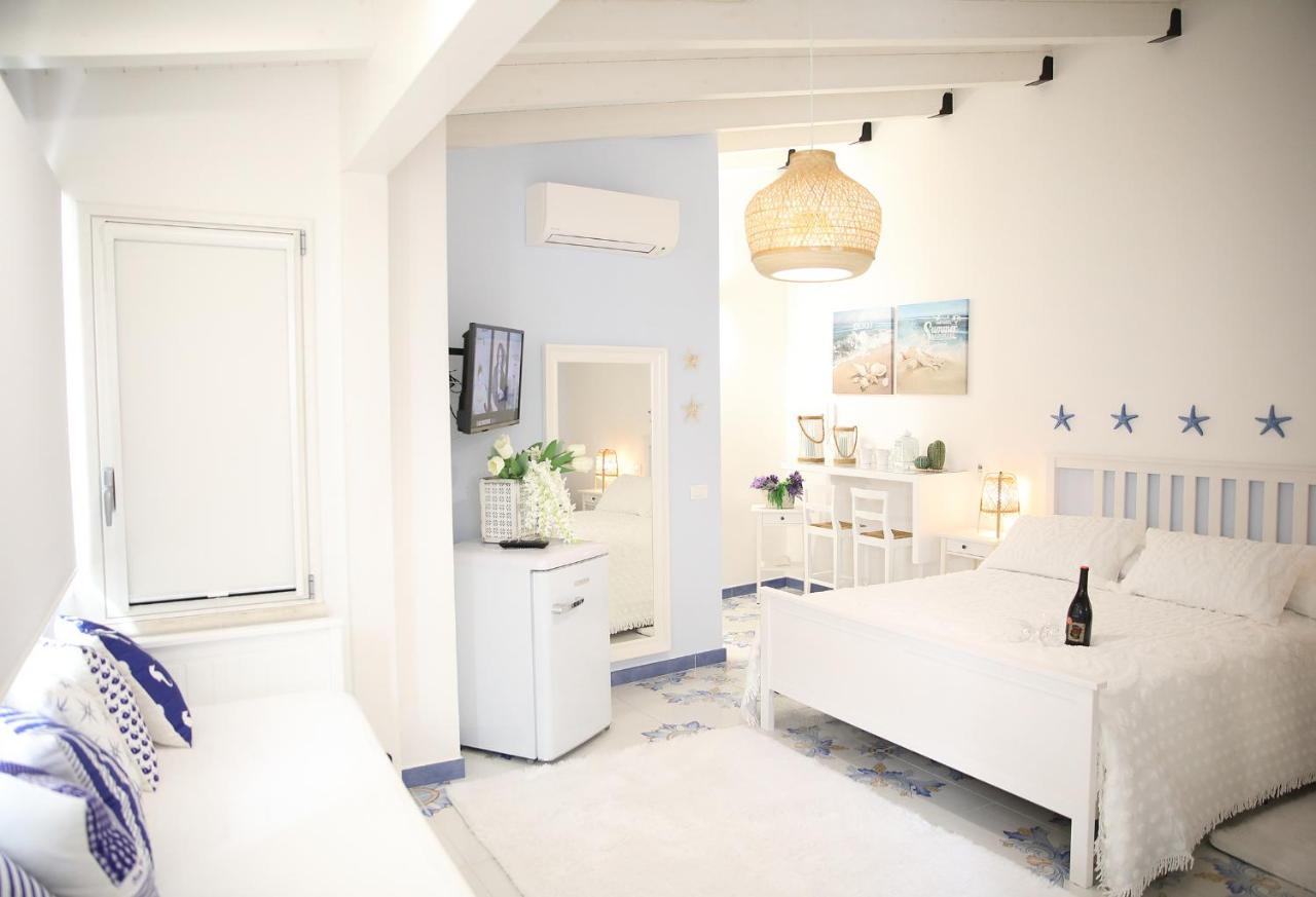 Blu Mare Suite Privata & Apartment 테라시니 외부 사진